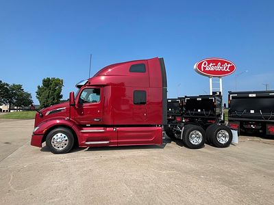 2023 Peterbilt 579