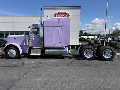 2000 Peterbilt 379