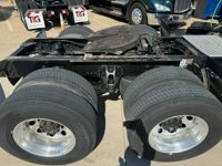 2023 Kenworth T680