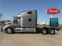 2022 Peterbilt 579