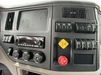 2023 Peterbilt 579