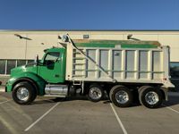 2022 Kenworth T880