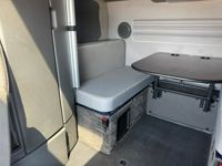 2022 Volvo VNL64T860