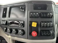 2023 Peterbilt 579