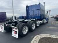 2020 Peterbilt 389