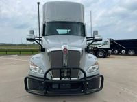 2023 Kenworth T680