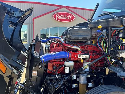 2023 Peterbilt 579