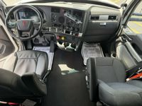 2024 Kenworth T680