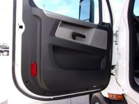 2022 Freightliner CASCADIA 116