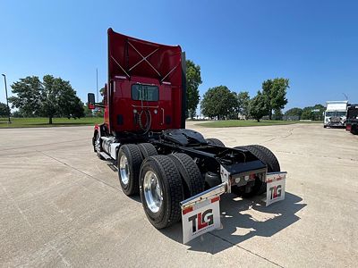 2023 Kenworth T680