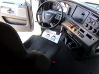 2022 Freightliner CASCADIA 116