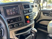 2023 Peterbilt 567