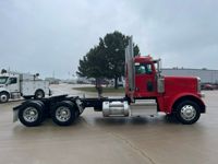 2021 Peterbilt 389