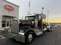 2021 Kenworth W900L