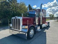 2022 Peterbilt 389