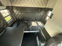 2023 Kenworth T680
