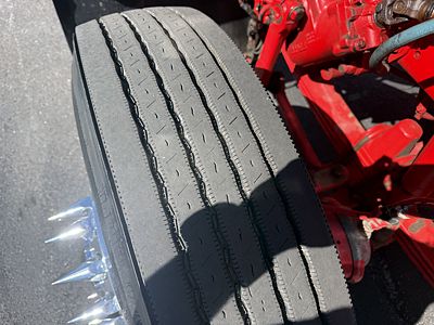 2021 Kenworth W900