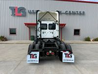 2021 Freightliner CASCADIA 126