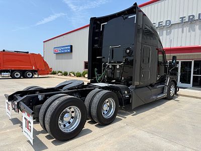 2023 Kenworth T680
