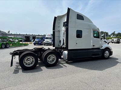 2022 Peterbilt 579