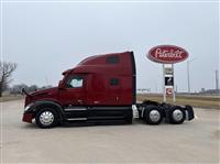 2023 Peterbilt 579