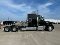 2023 Peterbilt 567