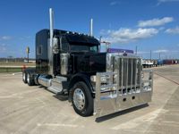 2023 Peterbilt 389