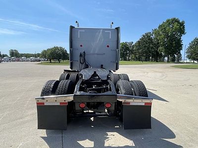 2000 Peterbilt 379