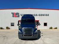 2022 Freightliner CASCADIA 116