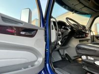 2022 Peterbilt 579