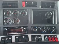 2023 Kenworth W990