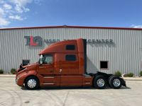 2022 Volvo VNL64T860