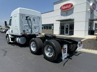 2019 Freightliner CASCADIA