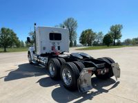 2022 Kenworth T880