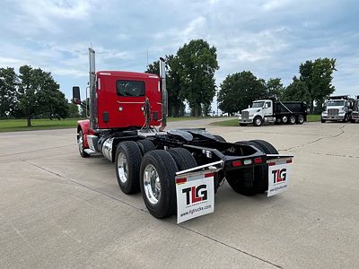 2021 Peterbilt 567