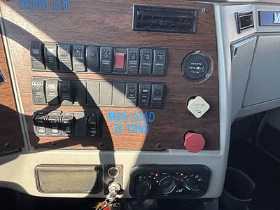 2014 Western Star 4900 SF