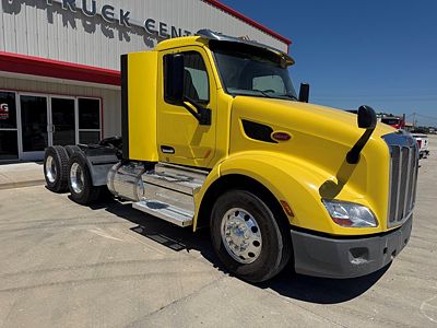 2021 Peterbilt 579