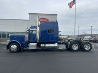 2020 Peterbilt 389