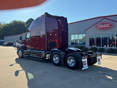 2023 Peterbilt 579