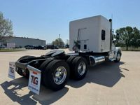 2022 Peterbilt 567