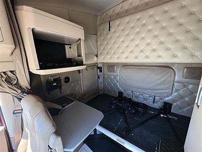 2020 Kenworth T680