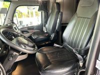 2023 Peterbilt 567
