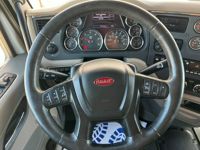 2022 Peterbilt 567