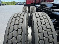 2016 Peterbilt 389-123