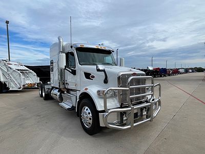 2022 Peterbilt 567
