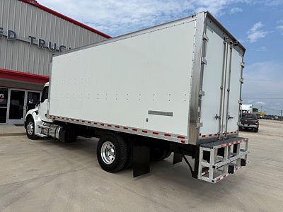2023 Kenworth T280