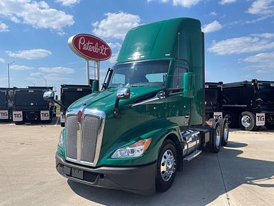 2023 Kenworth T680