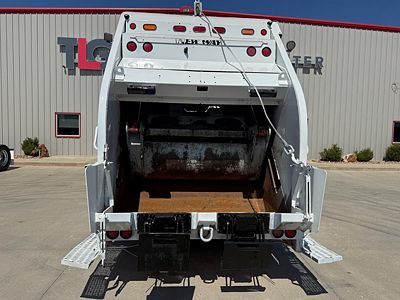 2019 International 7400