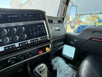 2024 Kenworth W900L