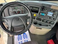 2017 Freightliner CASCADIA 113
